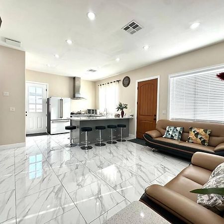 Vila New Renovated House In Little Saigon Midway City Exteriér fotografie