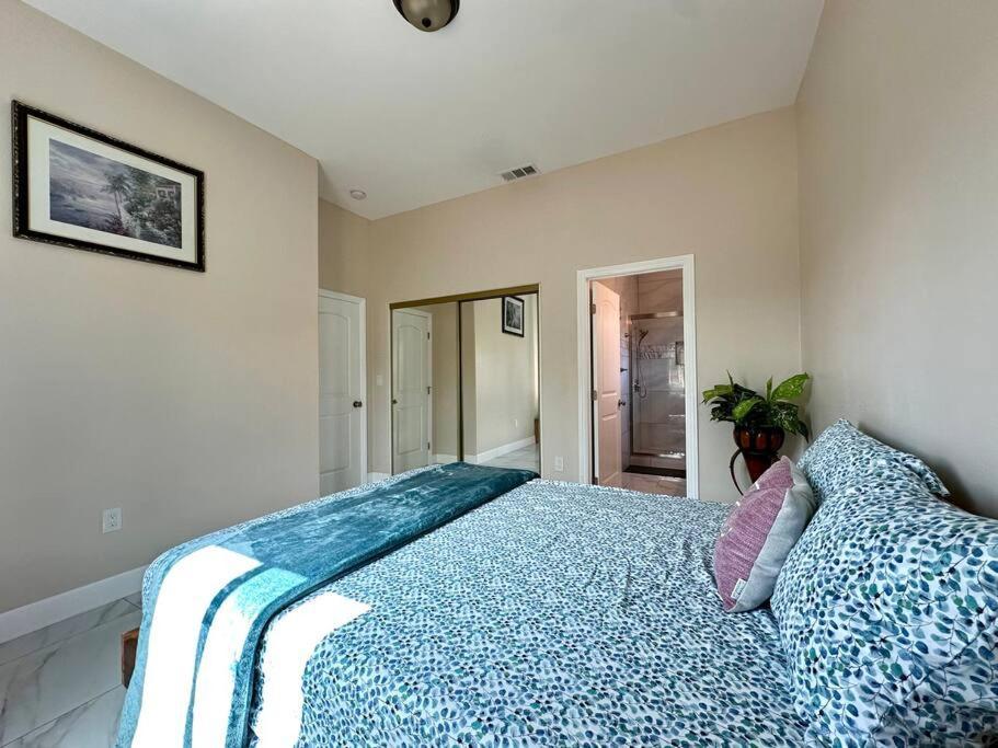 Vila New Renovated House In Little Saigon Midway City Exteriér fotografie