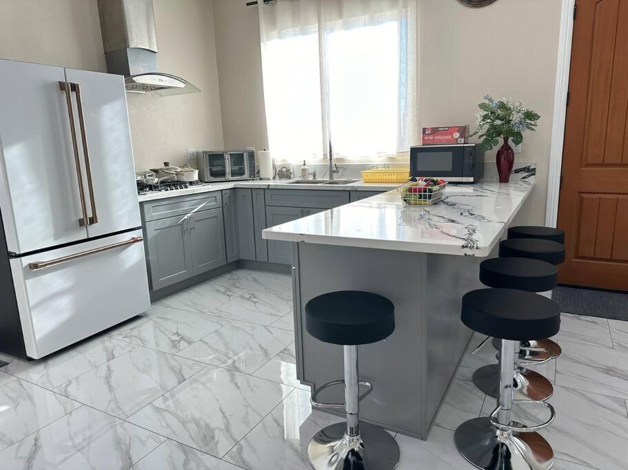 Vila New Renovated House In Little Saigon Midway City Exteriér fotografie